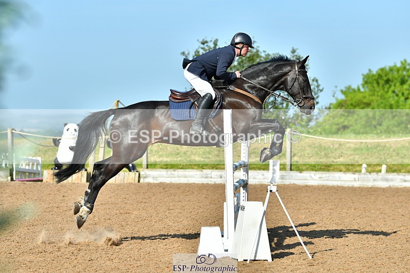 230527A-090943-02906 - Cls 13 Snr 1.05m + 1.10m Open