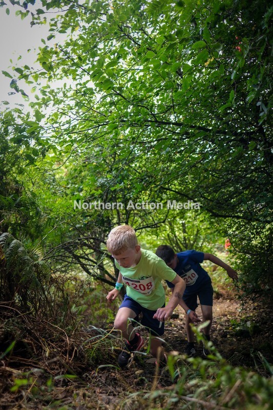 DSCF4639 - Reeth fell race age grades