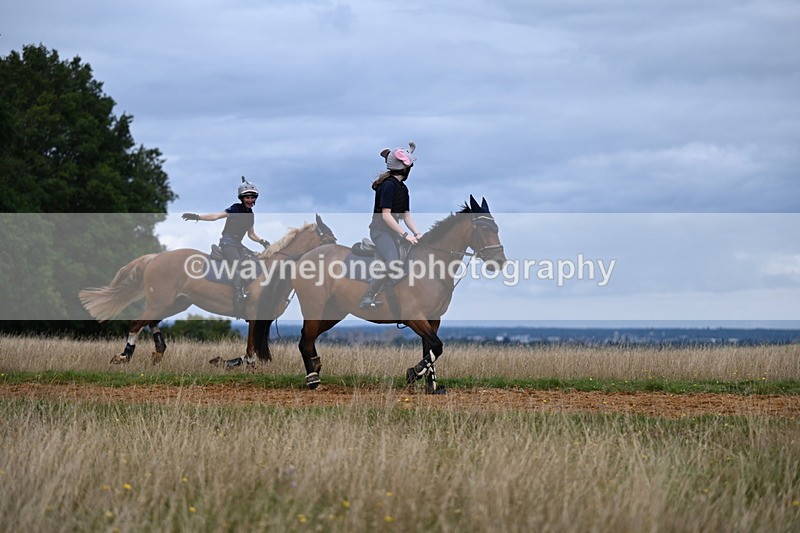DSC_6045 - Time at Statue 12:17 to 12:44