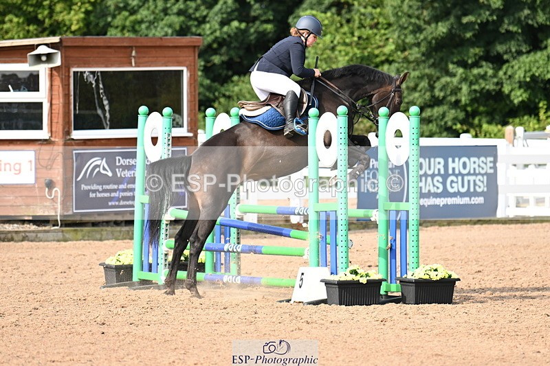 240802A-092112-03361 - Cls 21 A&B Brit Nov & 90cm Open