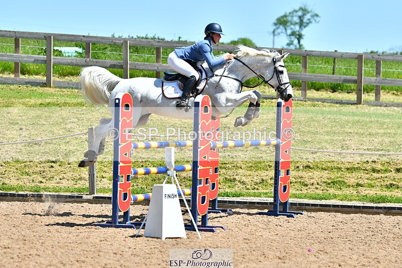 230526A-132250-02352 - Cls 4 Snr 1.20m Open