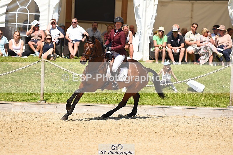 230527-132726-10771 - 414-L_E_B_LIAS_JEWEL-Jonelle_Price-SJ