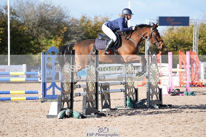 251025-132834-00527 - Cls 10 Pony Newcomers and 1m
