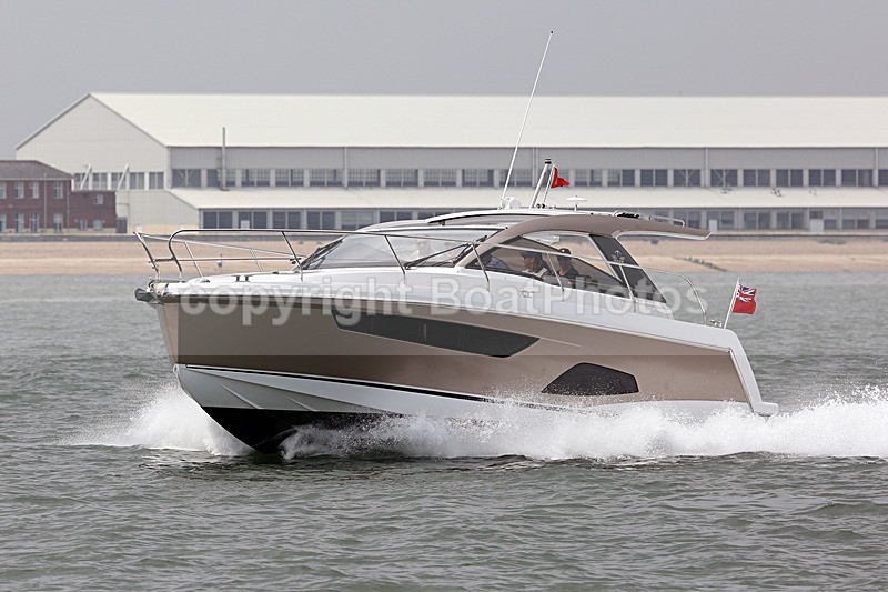 160528 HOT SHOT - SEALINE S330 Y92A6956 - 160528 HOT SHOT - SEALINE S330