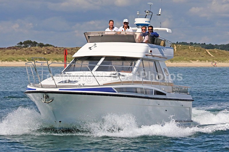 170813 CICALA - STOREBRO CRUISER 1Y3A3792 - Flybridge Cruisers
