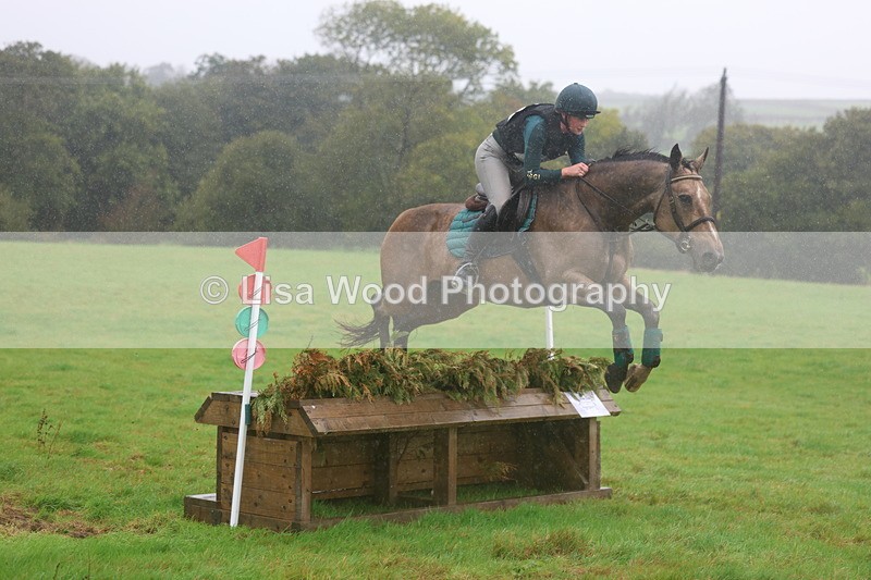 3E7A1894 - Class 4: 80cm: Box