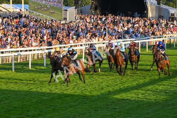 260724-Race 6-Duran-5499 - Race 6 8.20pm Sky Bet Go-Racing-In-Yorkshire Summer Festival Handicap