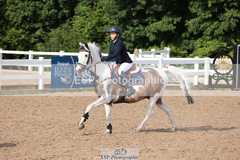 240629A-085851-02792 - Cls 16 British Novice and 80cm Open