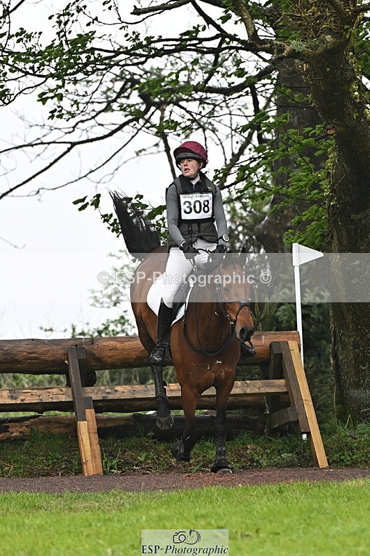 250418-155014-06896 - 308-Hannah.Hobhouse-CHEVALIAN.DUCATI