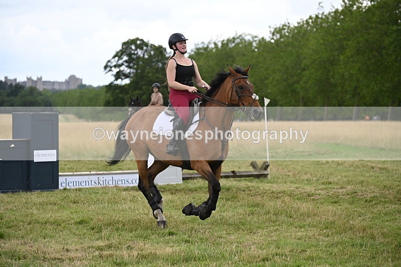 WJ6_4901 - Time at Jump 13:04 to 13:34