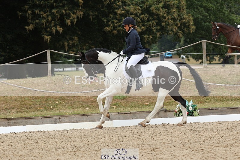 250718A-103542-00625 - 052-Lisa.Batty-George.XIV