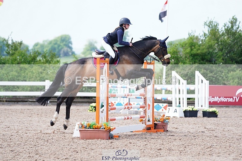 250511-142106-14249 - Cls 34 1.05m Amateur Quali