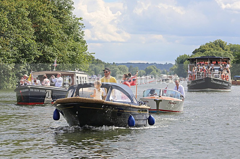 140706 HENLEY REGATTA 2014 WT7A0063 - HENLEY ROYAL REGATTA - SUNDAY 6th July 2014