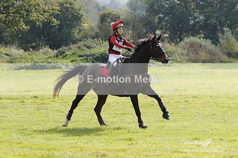  WWHT 171021 2891 - Intermediate (0.90m)  17/10/21