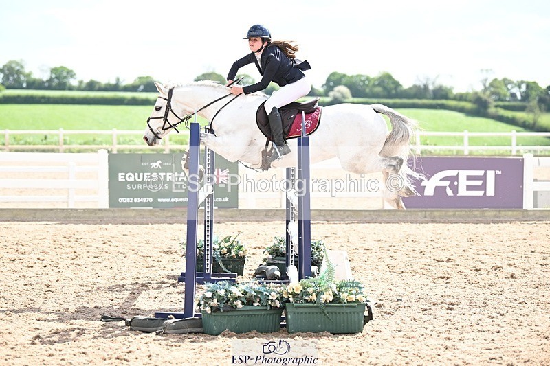 250504-155336-03827 - Cls 25 Winter-Summer