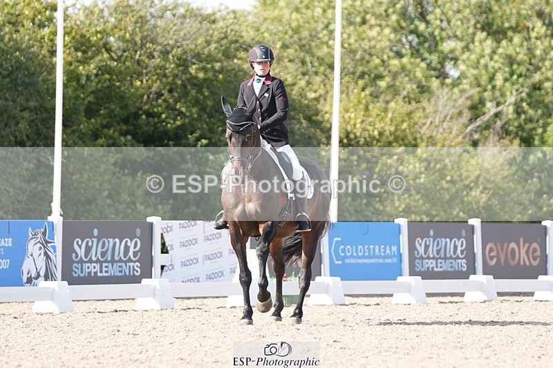 250906-160213-04936 - 100-Adele.RonchettiFamily.Affair