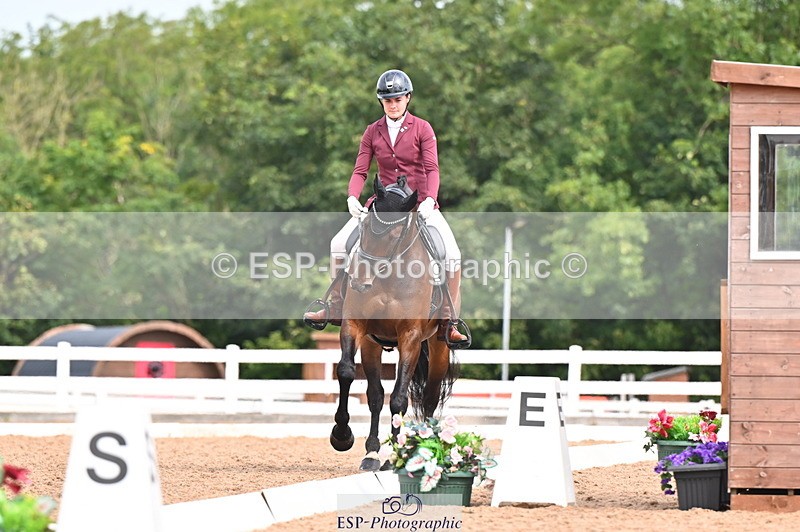 240817A-112314-08004 - 209-Eleanor.Halton-Fairway's.Finale