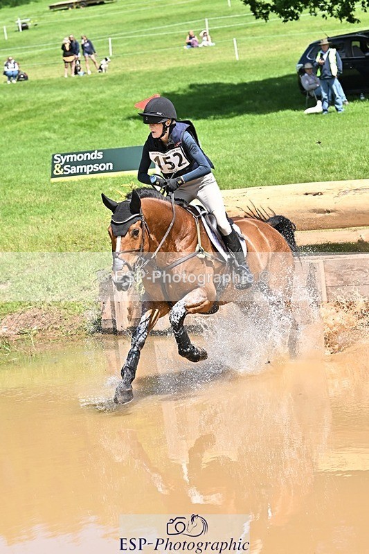 240525-133313-14459 - 152-MODRIX_DOR_VAN_DE_MISPELAERE-Annabel_Walsh