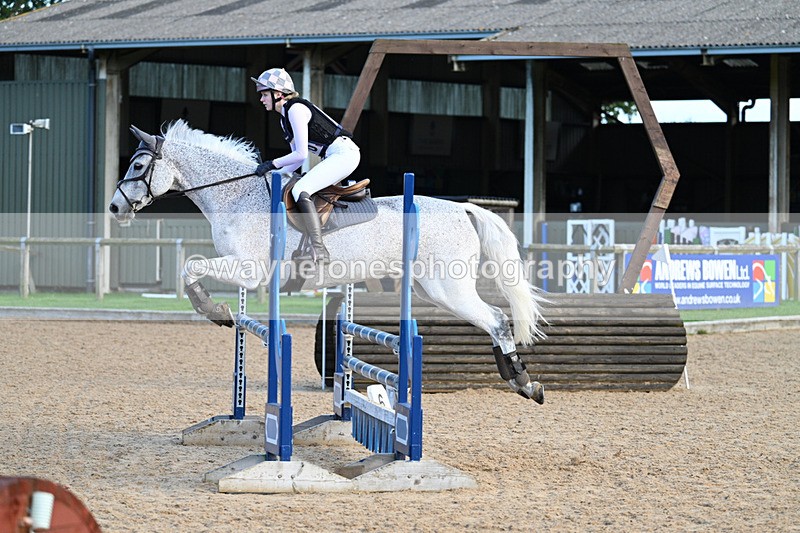 WJ7_6176 - Time 16:55 to 17:11