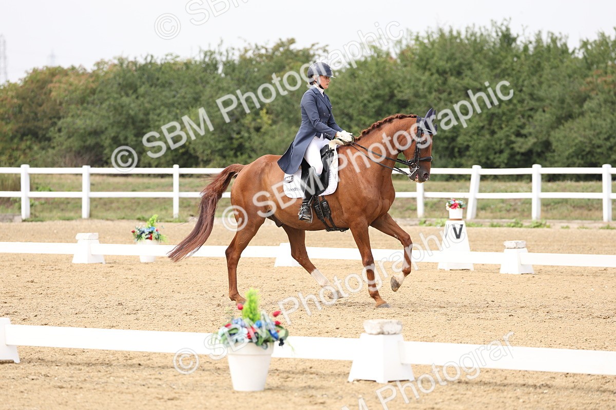 SBM_007514 - Class 9 - FEI INT I - 14.57-15.45