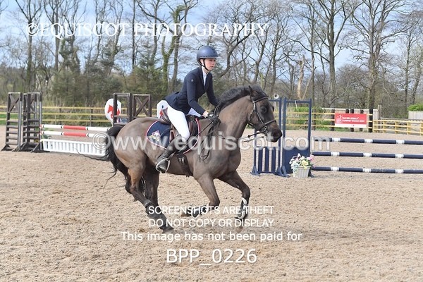 BPP_0226 - CLASS 2 FRI Senior BritiNovice/ 90cm Open
