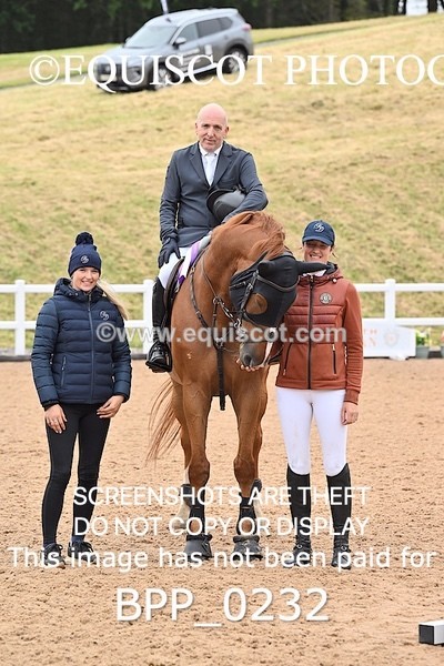 BPP_0232 - CLASS 25 SUN HOYS Redpost Equestrian Senior Foxhunter Second Round