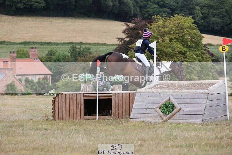 250802A-144540-05118 - F-258-Rachael.Whittaker-STAR