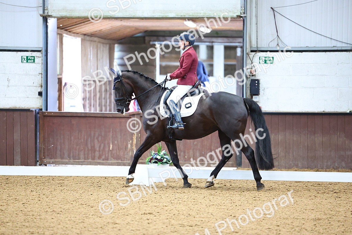 SBM_005614 - Class 5 - Novice 6 - 9.30-10.33