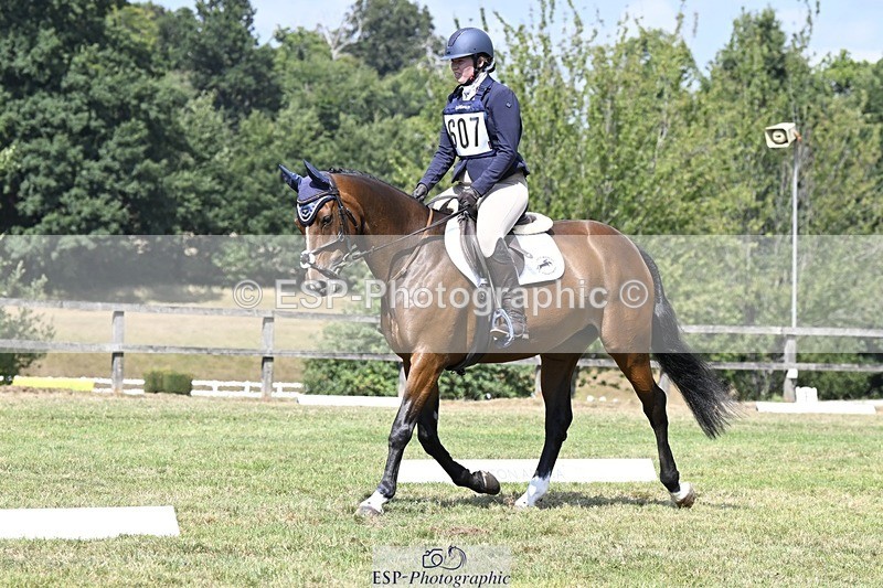 250822A-115758-22487 - DR 11.00 to 12.00