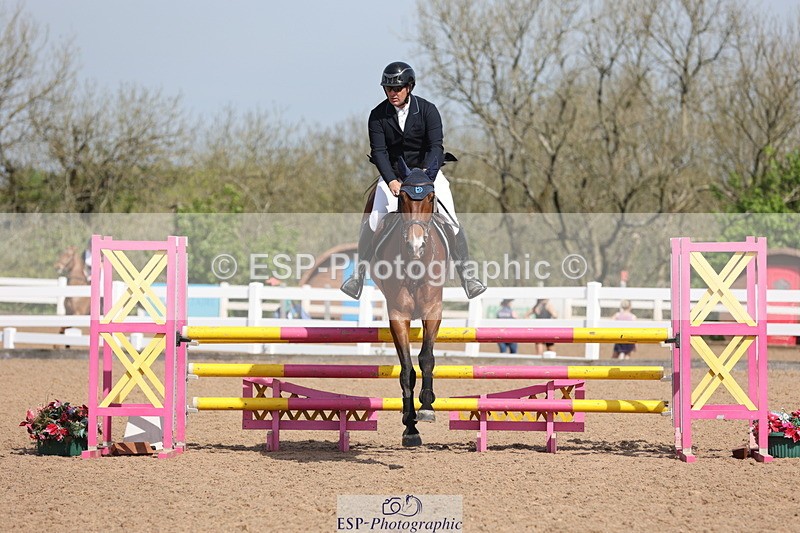 240510A-104217-05850 - Cls 14 Discovery and 1m Open