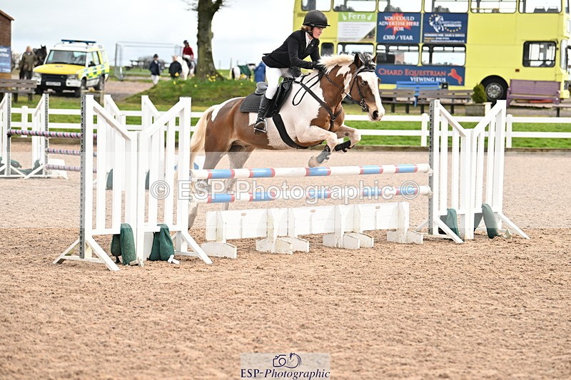 240310A-112804-02325 - Cls 4 Pony Discovery and 90cm Open