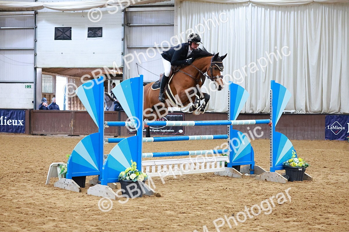 SBM_001516 - Class 5 - Senior Foxhunter - 1.20m