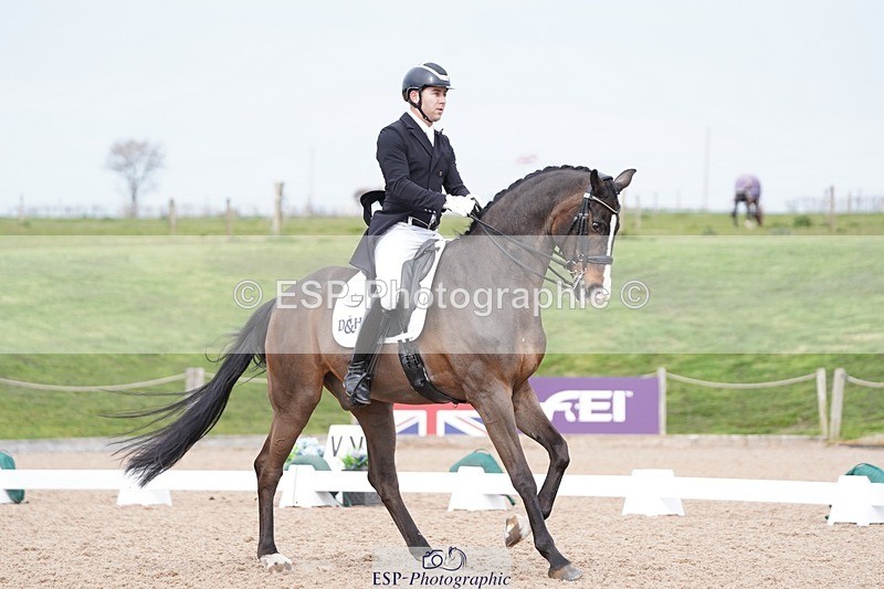 250403-152552-03129 - 032-Darren.Hicks-Sir.Robinson