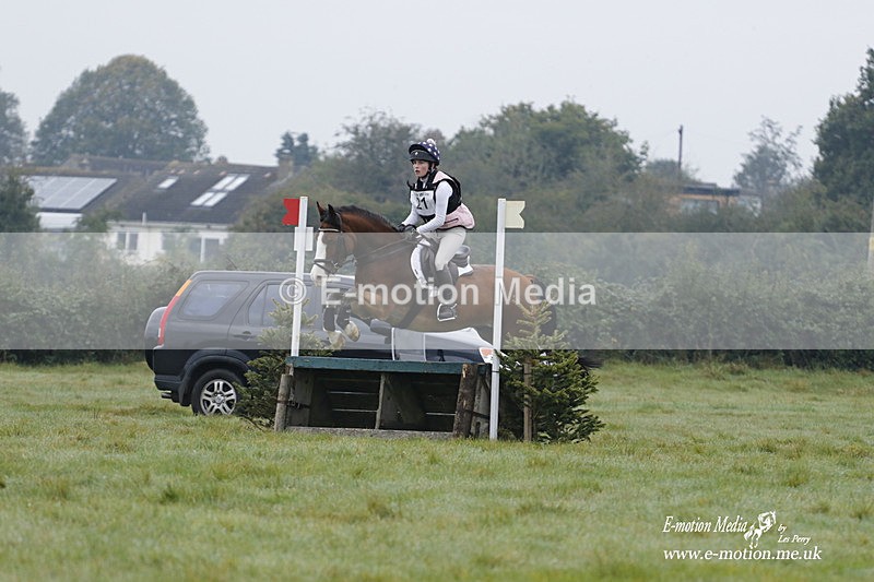 WWHT 171021 0496 - Novice Restricted (0.80m)  17/10/21