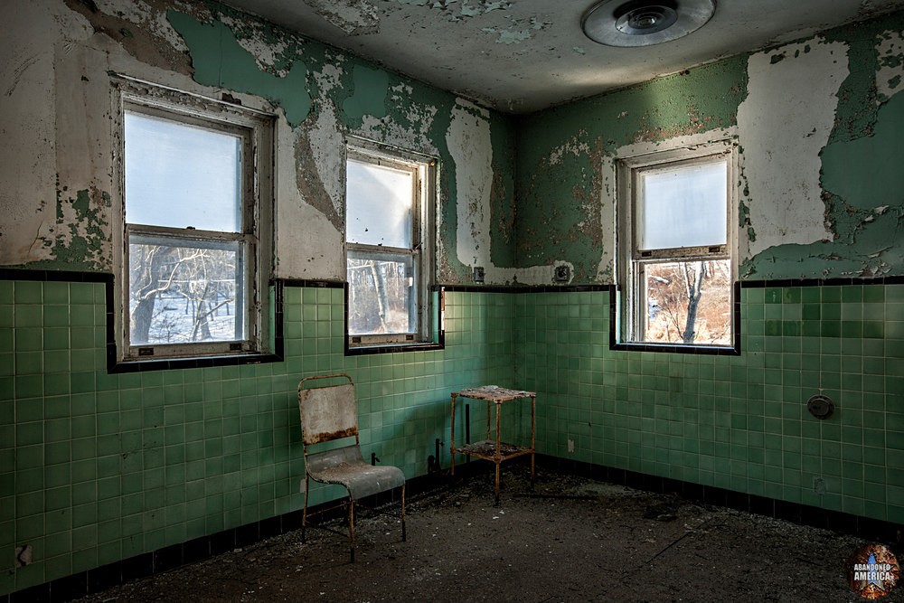  - Dagathorn Psychiatric Hospital*