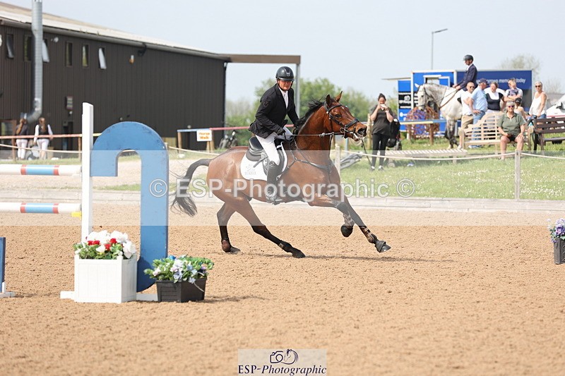 240511A-151735-14619 - Cls 36 National 1.30m Open