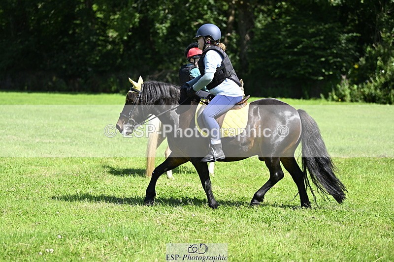 240728B-104837-00720 - Theo's Group XC