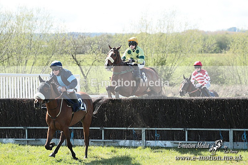 PtP 210425  988 - Paxford Races Easter Monday 21/04/25