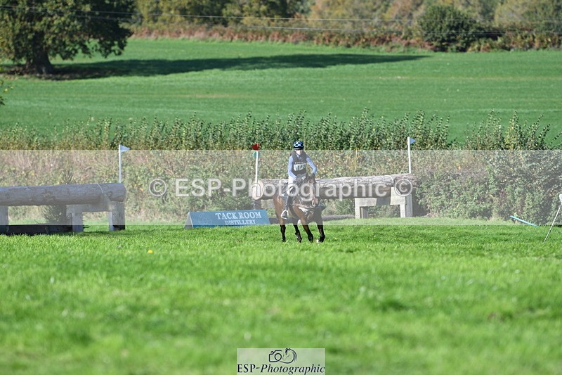 251024A-124918-11717 - B-142-Harry.Hodge