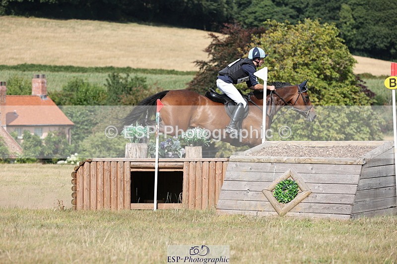 250802A-162334-07533 - E-212-Neil.Roberts-SUMMER.SOLSTICE