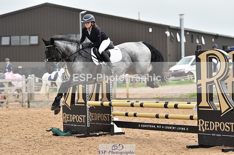 230902A-114352-00818 - Cls 2B Pony Small 80cm