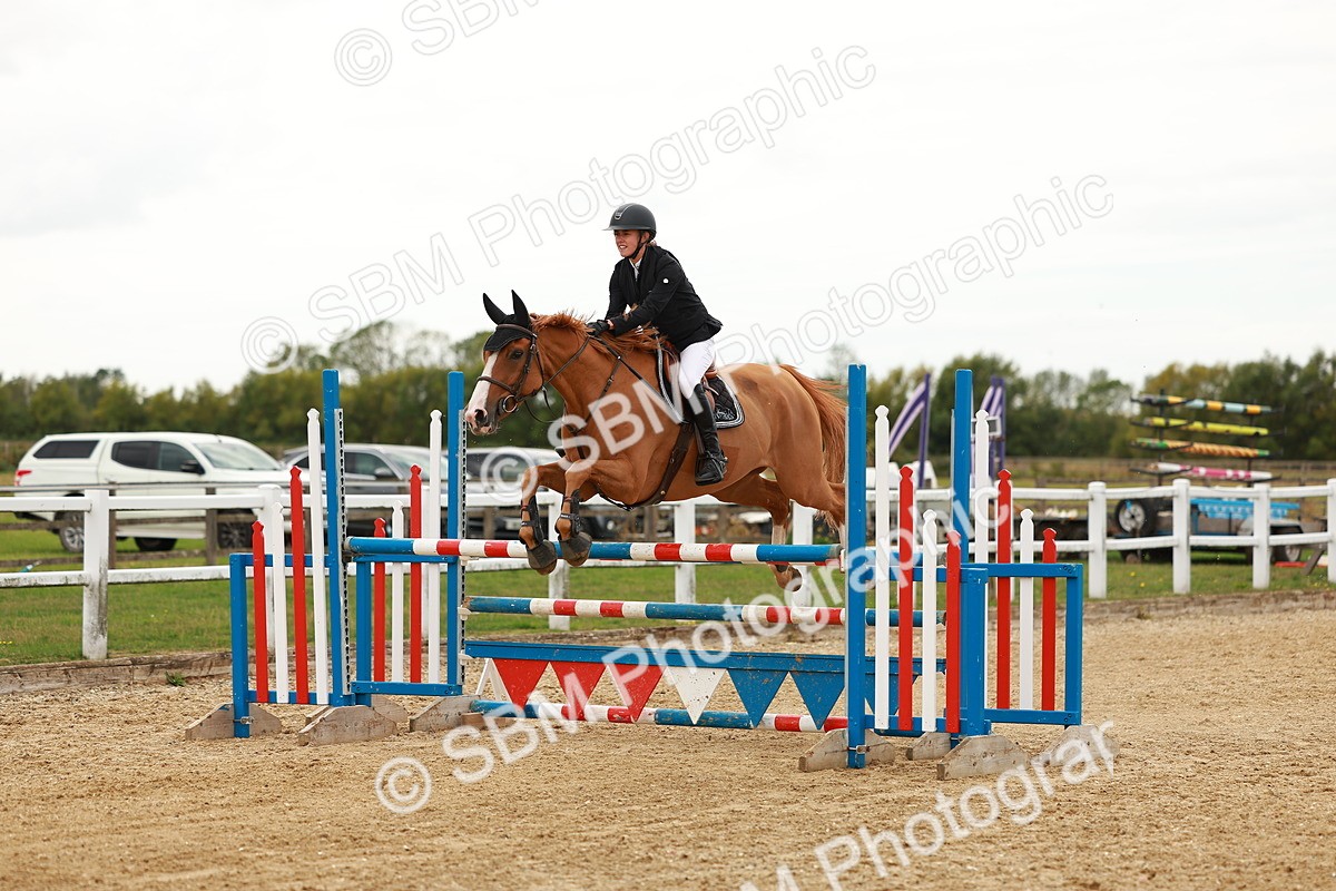 SBM_001619 - Class 4 - Senior Newcomers - 1.10m