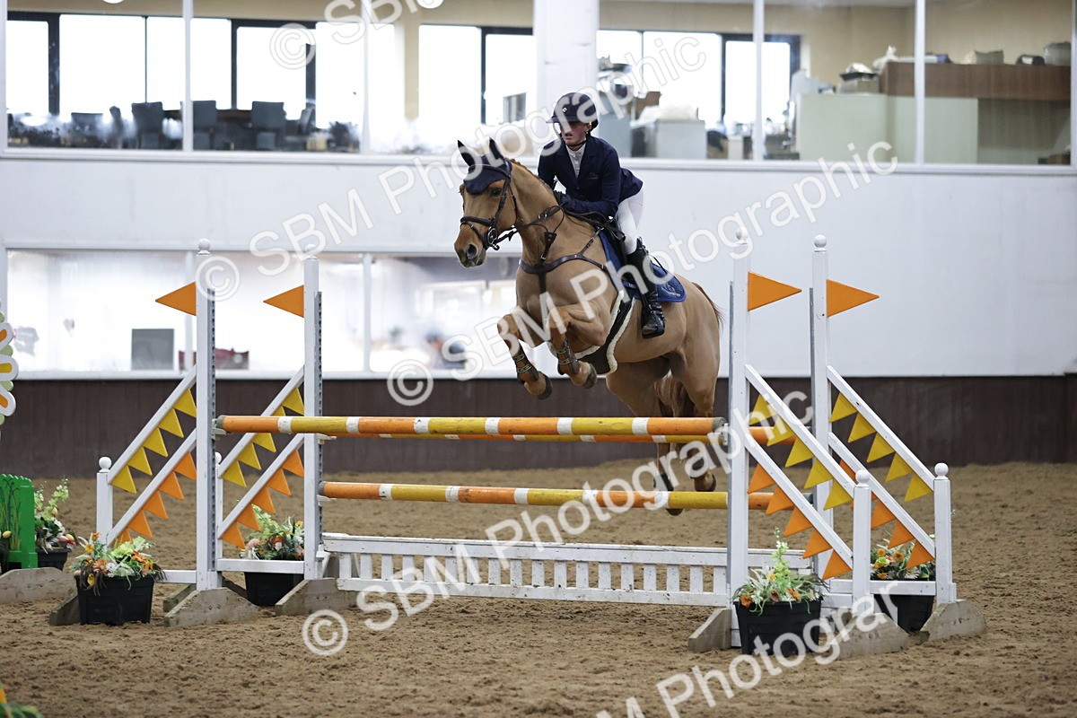 SBM_001285 - Class 4 - Senior Newcomers/ 1.10m Open