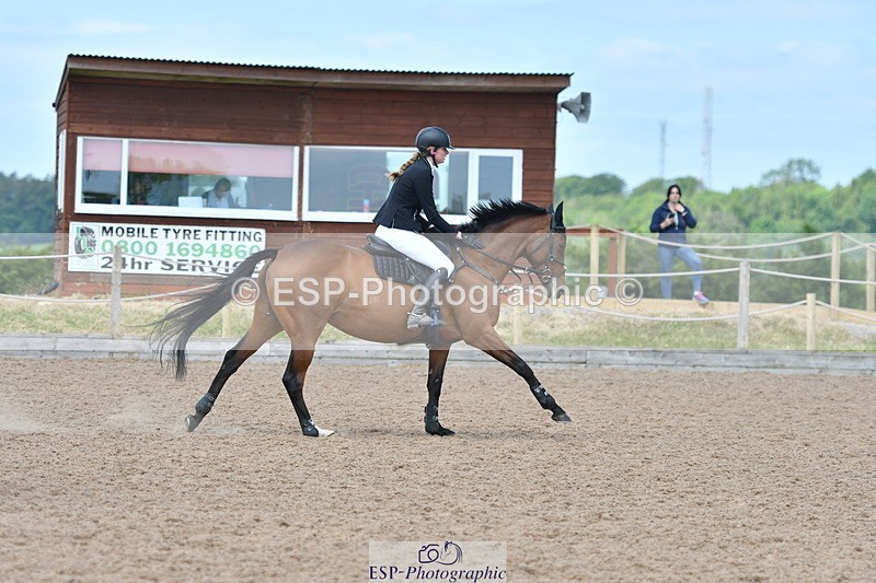 240609A-114019-04676 - Cls 17 Snr 1.05m Open