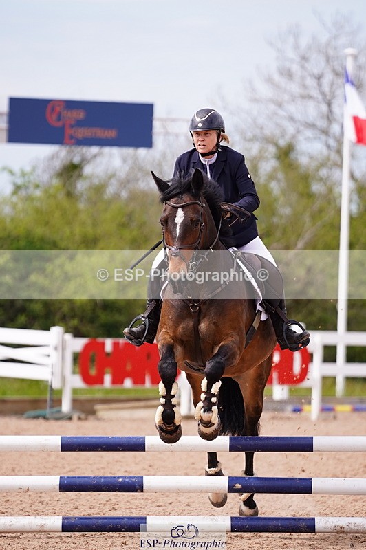 240506A-143514-09547 - Cls 17 Club 60cm