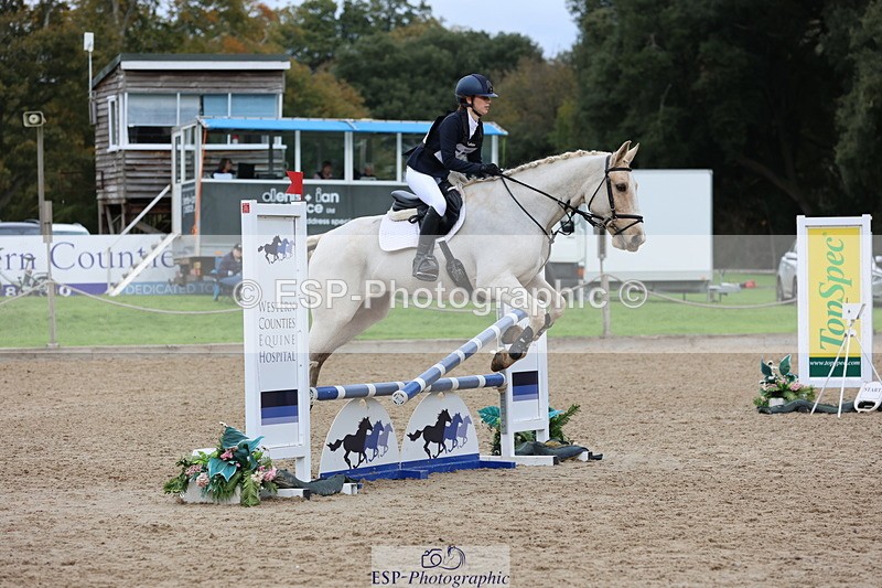 251026A-124611-24837 - F-457-Kayli.Goddard