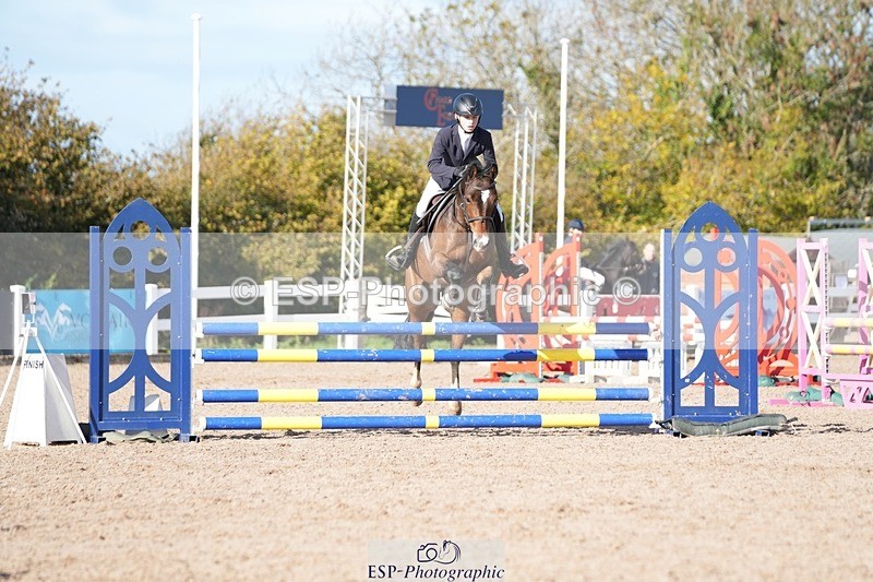 251025-130654-00478 - Cls 9 Pony Winter Discovery and 90cm