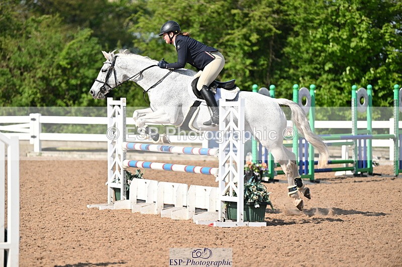 240509A-100229-00331 - Cls 1 British Novice and 90cm Open