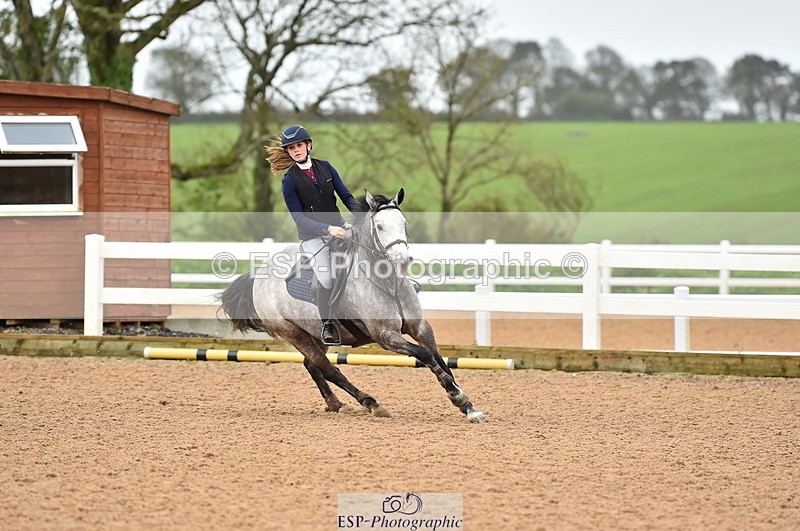 231028A-121838-01097 - Cls 3 Discovery & 90cm Open