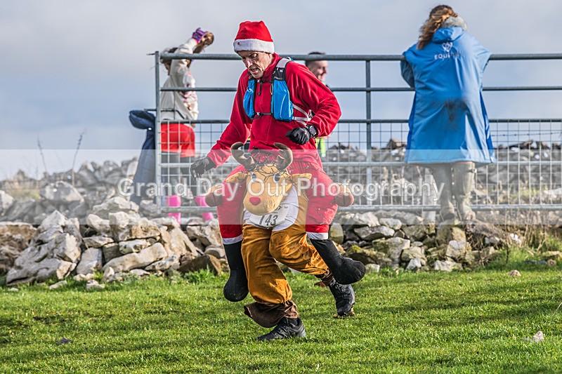 Litton-222 - Litton Christmas Cracker Fell Race (Limestone Series) Sunday 14th December 2025